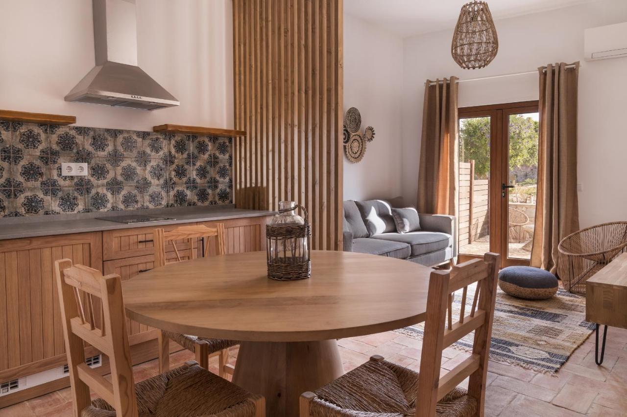 Quinta Do Freixo Farm stay Benafim